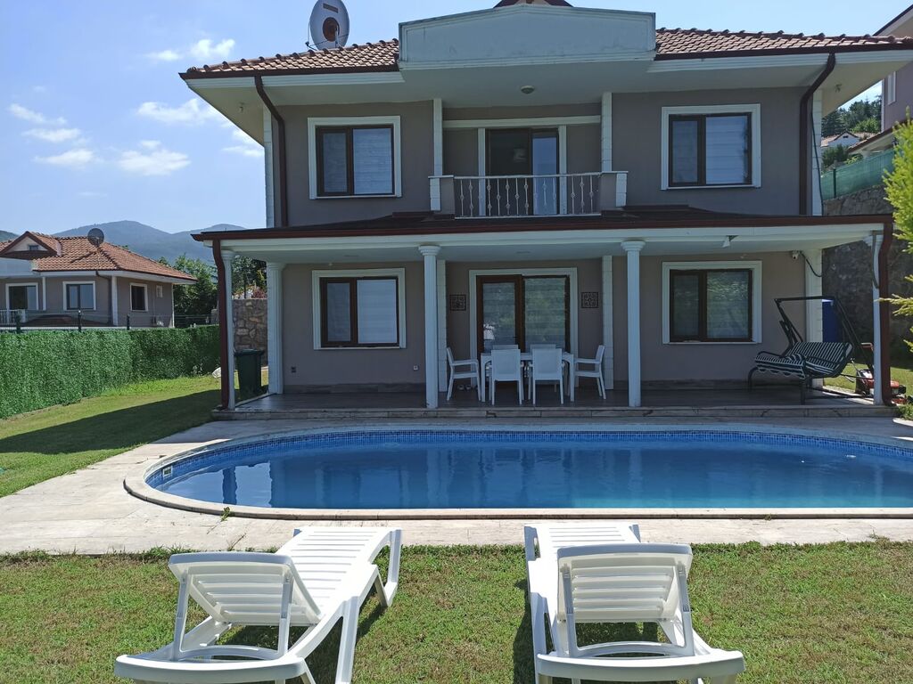 Sapanca Beyaz Taş Villa