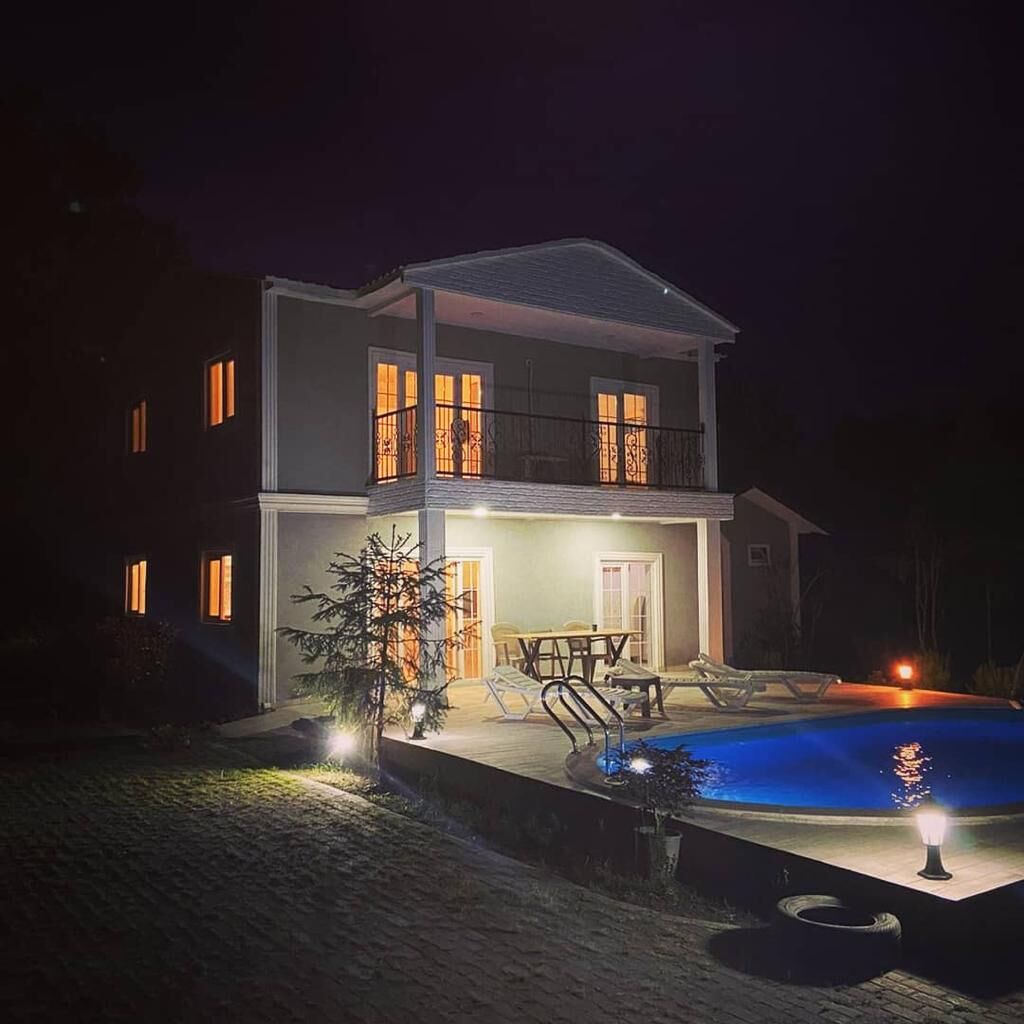 Sapanca Bizim Konak Villa