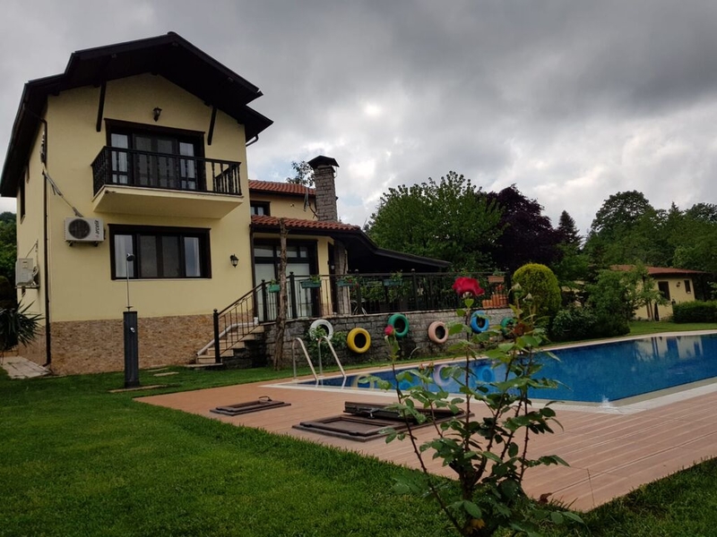 White Star Villa