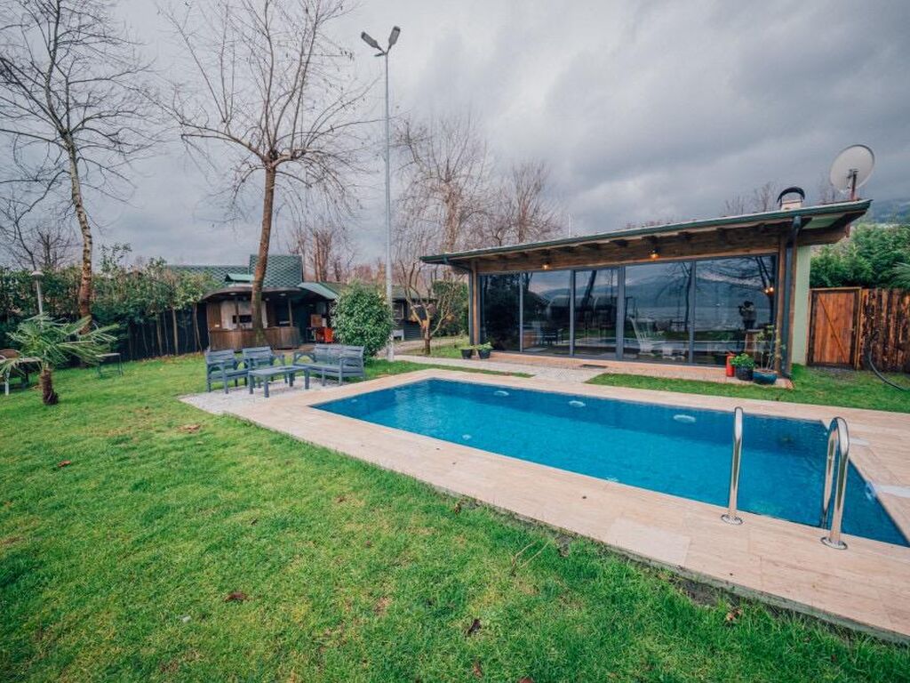 Sapanca Yalı Bungalov