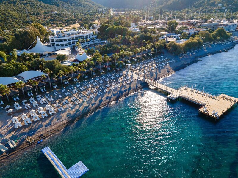 Latanya Park Resort
