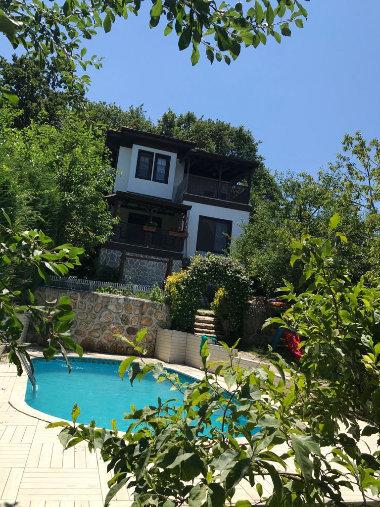 Işıklı Bahçe Villa