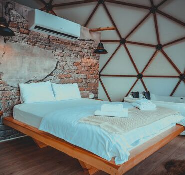 Free Dome Glamping
