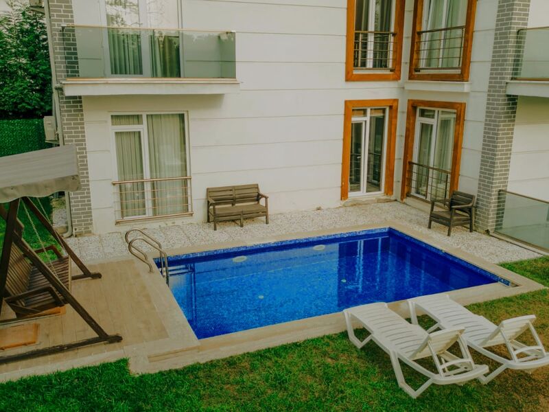 Sapanca Lake Resort Villa