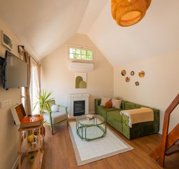 Sapanca CK West Tiny