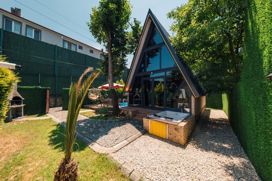 Maşukiye Havuzlu Jakuzili Bungalov 2