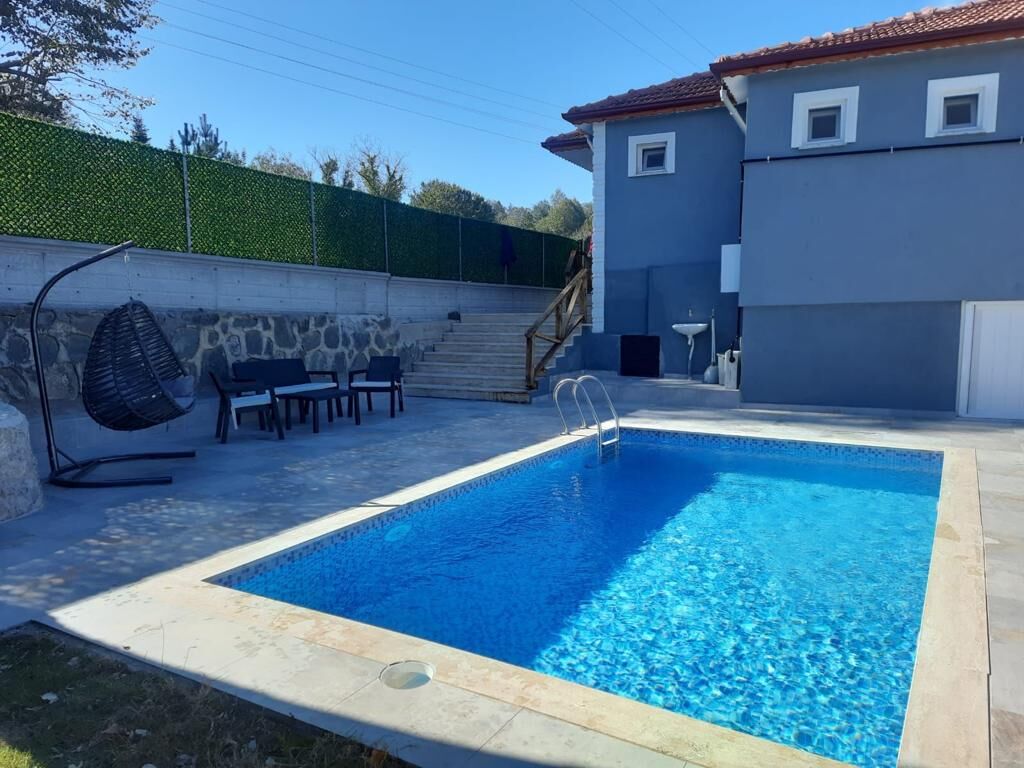 Sapanca Çayır Villa