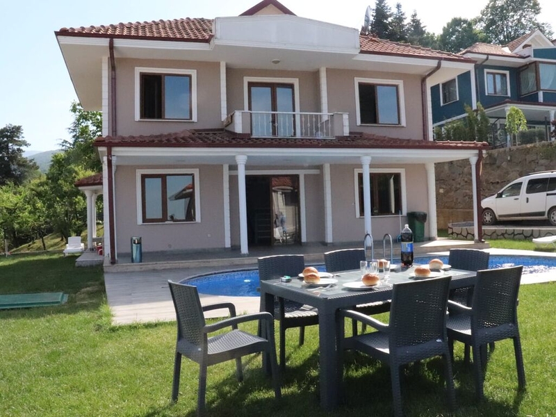 Sapanca Whiterun Villa