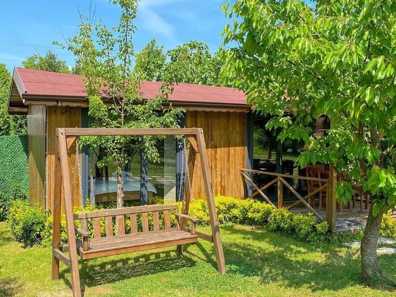 Lotus Bungalov