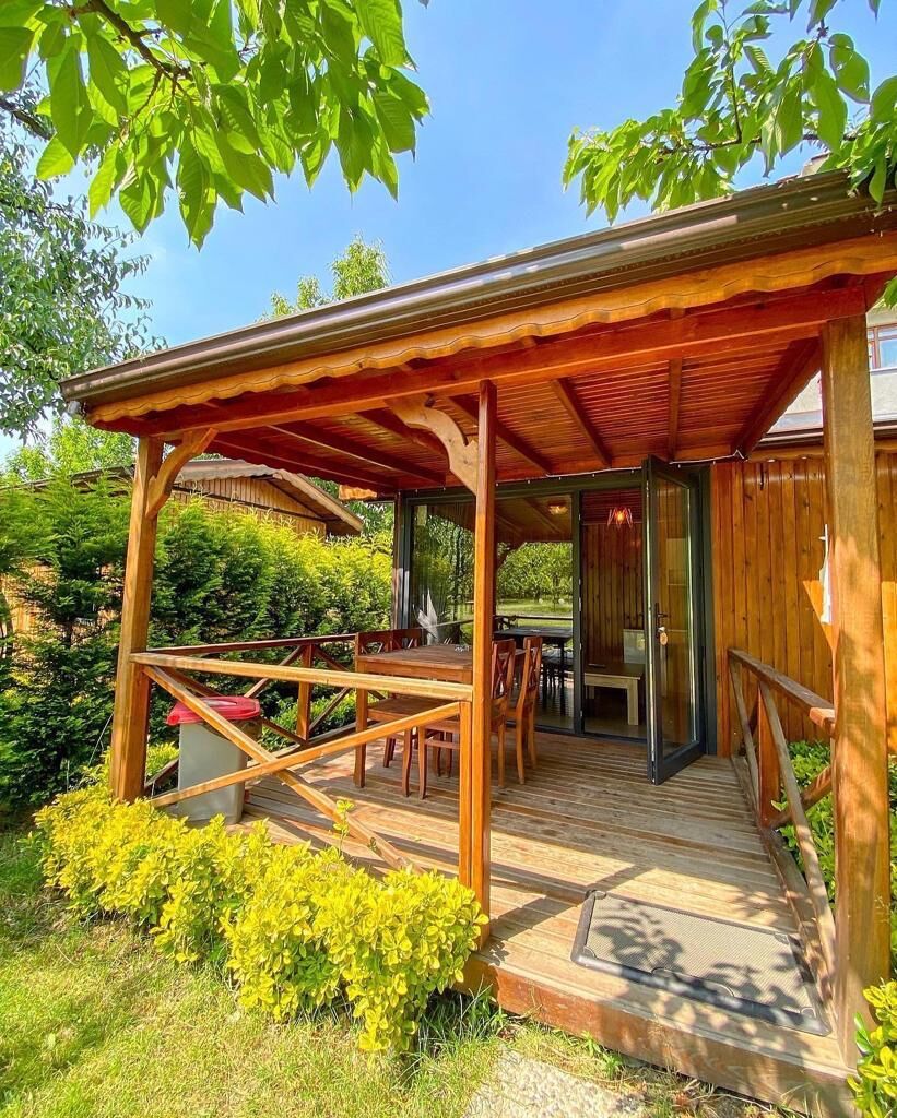 Lotus Bungalov