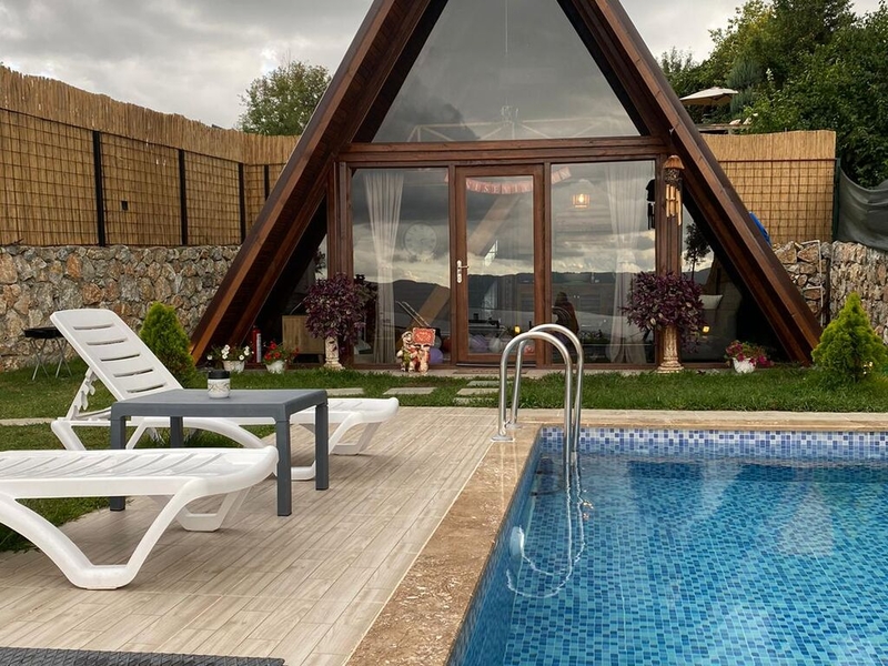 Sapanca Hira Bungalov