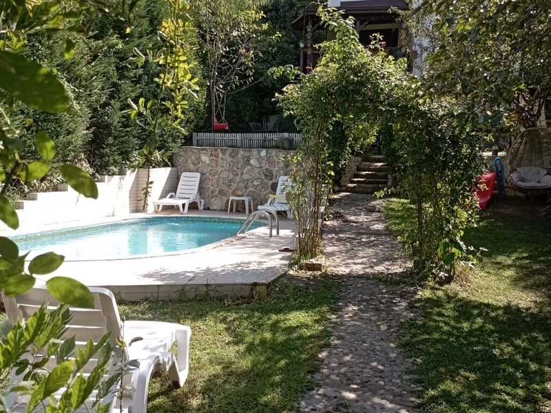 Işıklı Bahçe Villa