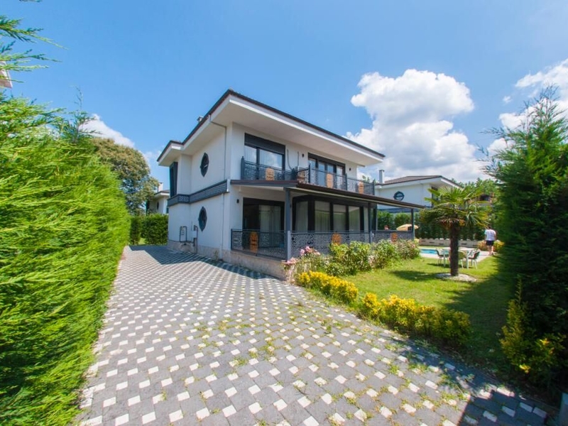Sapanca Cloud Villa