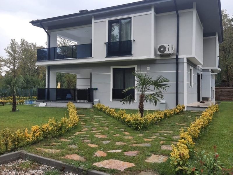 Sapanca Dere Villaları