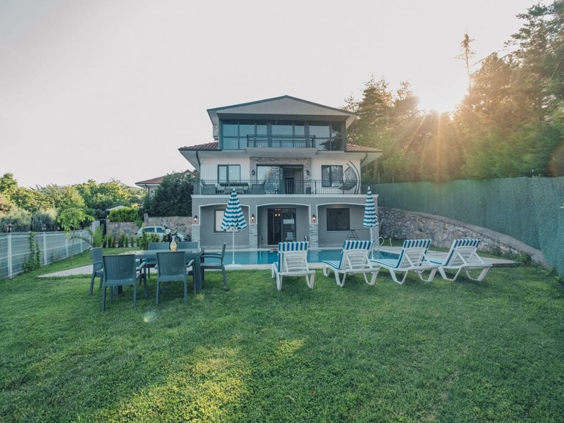 Sapanca Whiterun Villa