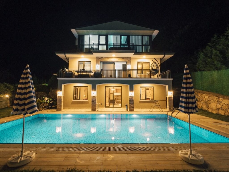 Sapanca Whiterun Villa